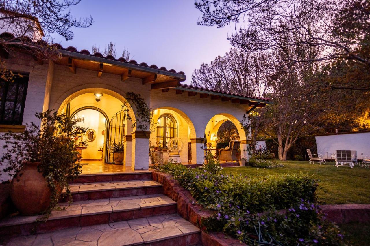 Casona La Chiquita Hotel Chacras de Coria Bagian luar foto