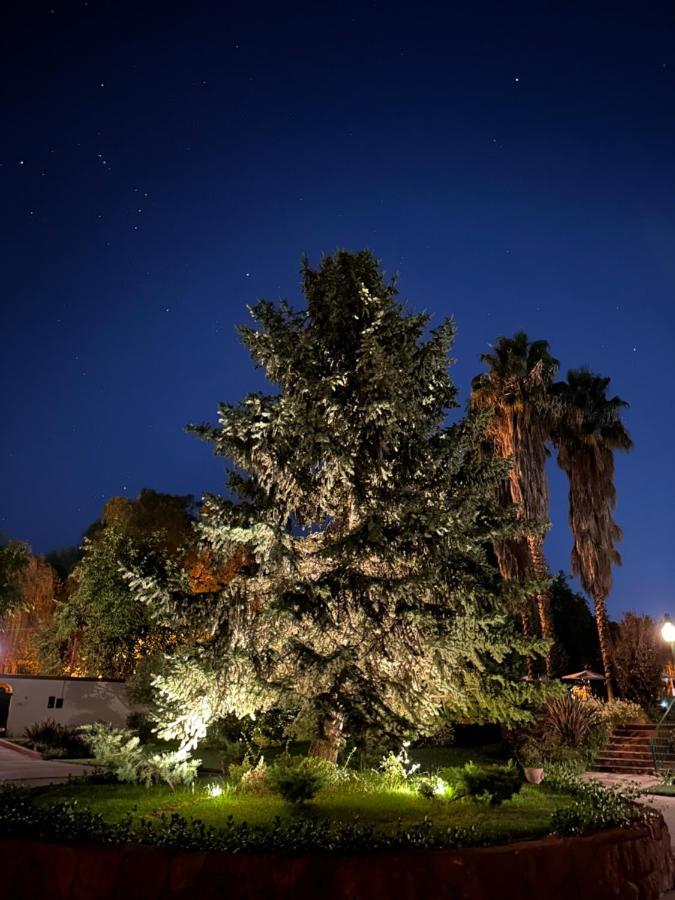 Casona La Chiquita Hotel Chacras de Coria Bagian luar foto